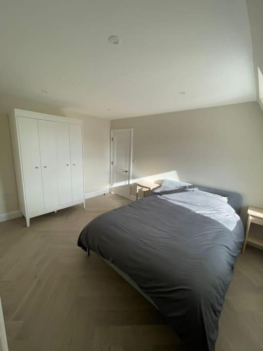 Apartments In The Heart Of Richmond, London Richmond  Eksteriør billede